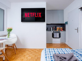 Cozy modern Studio super location feels like home